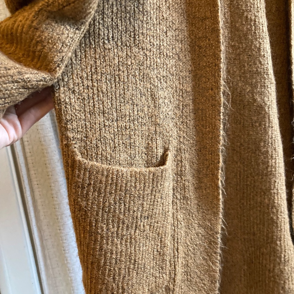 Tanish gold open mid length Time and Tru cardigan - Picture 5 of 5